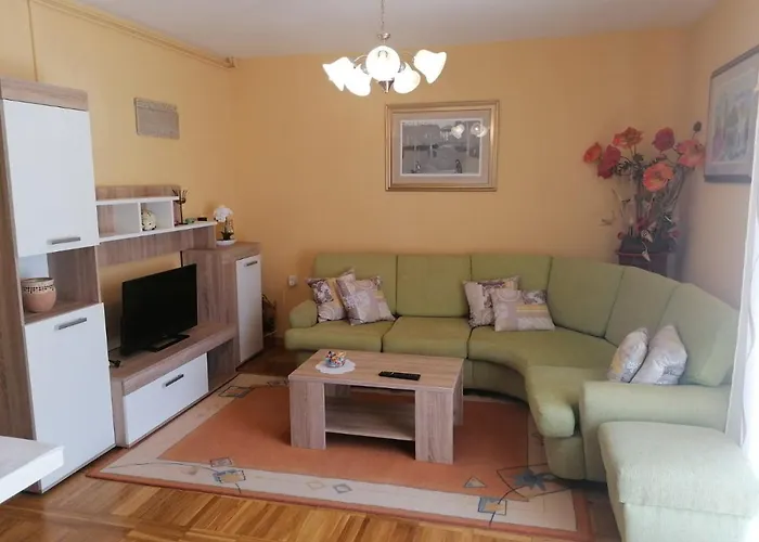 Apartments Cubranic